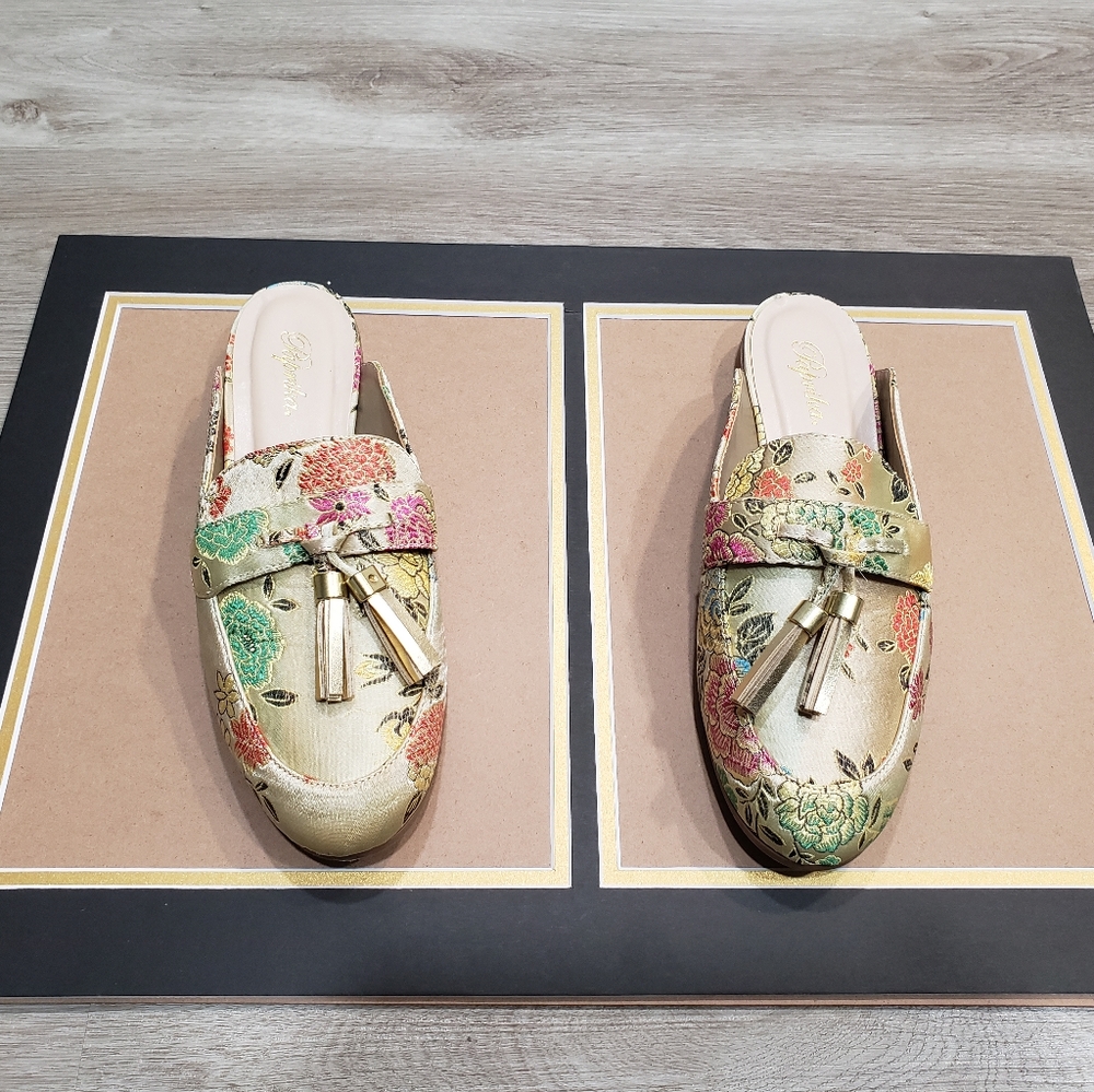 Slip on Mules